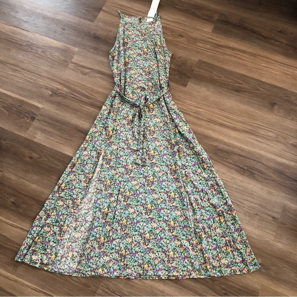 Silk and Salt Boutique Floral Maxi Dress Size Women Medium NWT